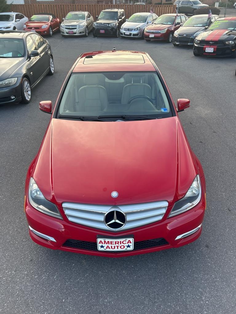 2013 RED MERCEDES-BENZ C-CLASS C250 (WDDGF4HB9DR) with an 1.8L engine, Automatic transmission, located at 2514 Williamson Rd NE, Roanoke, VA, 24012, (540) 265-7770, 37.294636, -79.936249 - NO CREDIT CHECK FINANCING WITH ONLY $3500 DOWN PAYMENT!!!! Check out our website www.needausedvehicle.com for our No Credit Check/ In House Financing options!! No Credit Check Available!!! In House Financing Available!!! All Clean Title Vehicles (no Salvaged or flooded vehicles ever on our lot)! - Photo#10