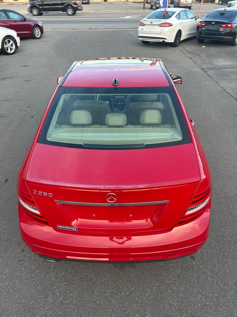 2013 RED MERCEDES-BENZ C-CLASS C250 (WDDGF4HB9DR) with an 1.8L engine, Automatic transmission, located at 2514 Williamson Rd NE, Roanoke, VA, 24012, (540) 265-7770, 37.294636, -79.936249 - NO CREDIT CHECK FINANCING WITH ONLY $3500 DOWN PAYMENT!!!! Check out our website www.needausedvehicle.com for our No Credit Check/ In House Financing options!! No Credit Check Available!!! In House Financing Available!!! All Clean Title Vehicles (no Salvaged or flooded vehicles ever on our lot)! - Photo#11