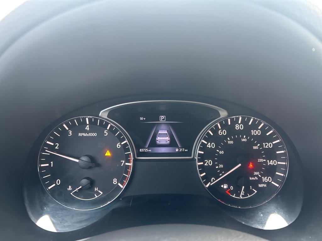 2017 RED NISSAN ALTIMA 2.5 (1N4AL3AP6HC) with an 2.5L engine, Continuously Variable transmission, located at 2514 Williamson Rd NE, Roanoke, VA, 24012, (540) 265-7770, 37.294636, -79.936249 - NO CREDIT CHECK FINANCING WITH ONLY $3200 DOWN PAYMENT!!!! Check out our website www.needausedvehicle.com for our No Credit Check/ In House Financing options!! No Credit Check Available!!! In House Financing Available!!! All Clean Title Vehicles (no Salvaged or flooded vehicles ever on our lot)! - Photo#5