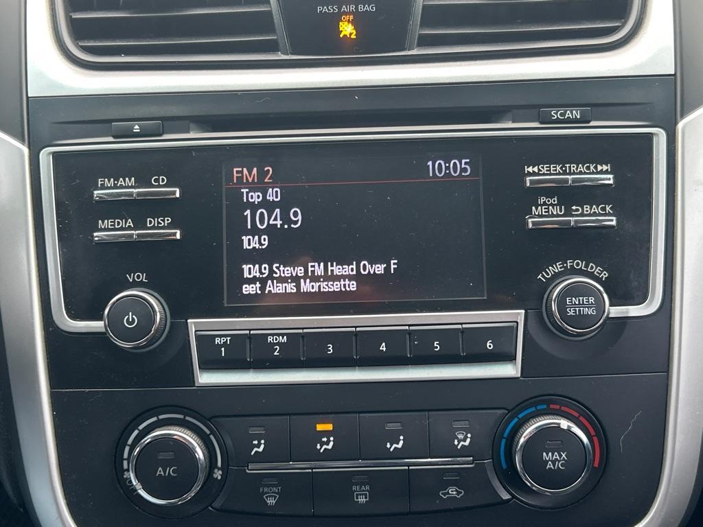 2017 RED NISSAN ALTIMA 2.5 (1N4AL3AP6HC) with an 2.5L engine, Continuously Variable transmission, located at 2514 Williamson Rd NE, Roanoke, VA, 24012, (540) 265-7770, 37.294636, -79.936249 - NO CREDIT CHECK FINANCING WITH ONLY $3200 DOWN PAYMENT!!!! Check out our website www.needausedvehicle.com for our No Credit Check/ In House Financing options!! No Credit Check Available!!! In House Financing Available!!! All Clean Title Vehicles (no Salvaged or flooded vehicles ever on our lot)! - Photo#7