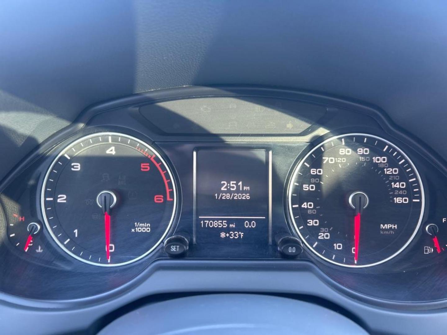 2014 BLUE AUDI Q5 TDI PREMIUM PLUS (WA1CMAFP1EA) with an 3.0L engine, Automatic transmission, located at 2514 Williamson Rd NE, Roanoke, VA, 24012, (540) 265-7770, 37.294636, -79.936249 - NO CREDIT CHECK FINANCING WITH ONLY $3200 DOWN PAYMENT!!!! Check out our website www.needausedvehicle.com for our No Credit Check/ In House Financing options!! No Credit Check Available!!! In House Financing Available!!! All Clean Title Vehicles (no Salvaged or flooded vehicles ever on our lot)! - Photo#7