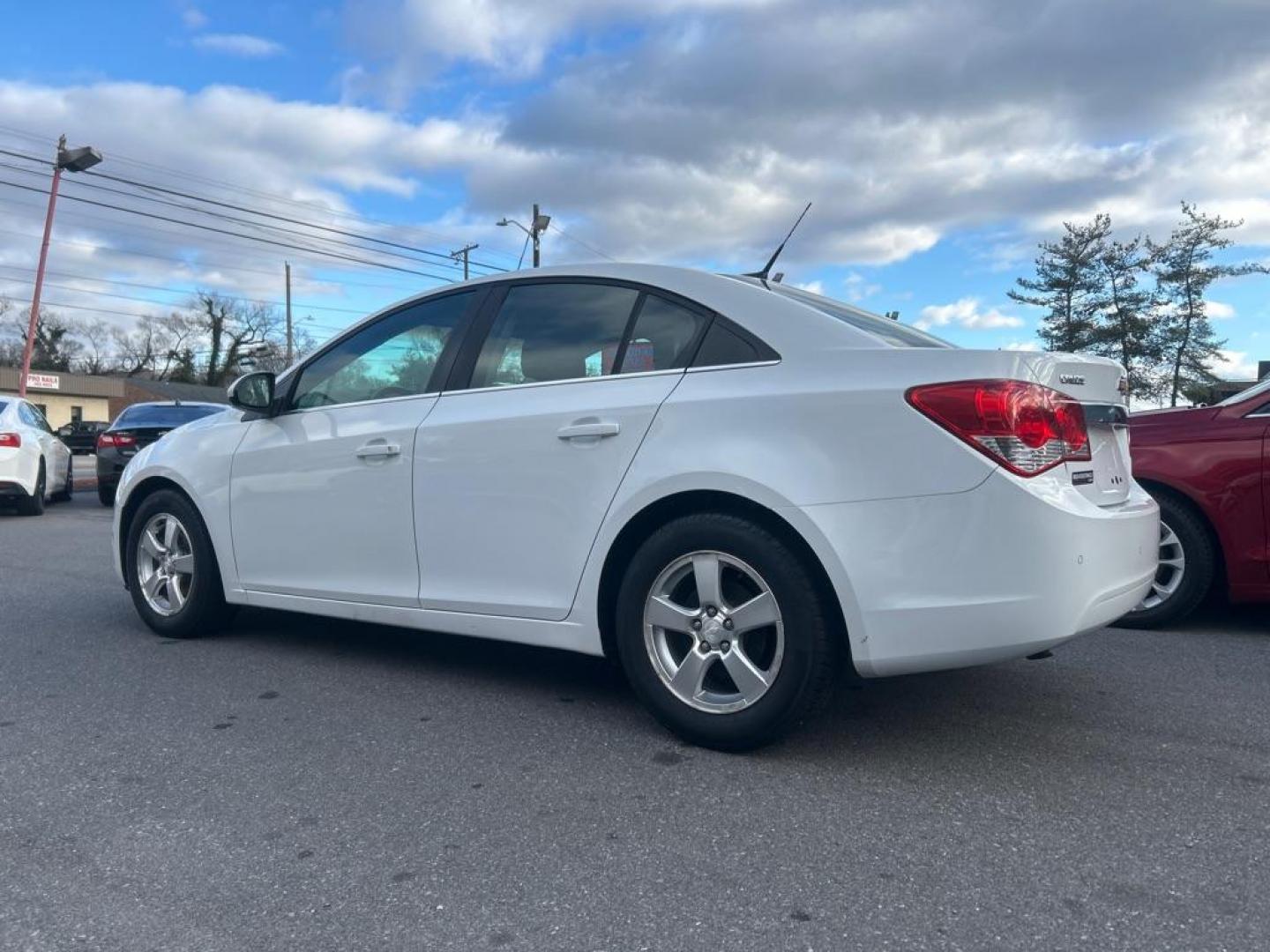 2012 WHITE CHEVROLET CRUZE LT (1G1PF5SCXC7) with an 1.4L engine, Automatic transmission, located at 2514 Williamson Rd NE, Roanoke, VA, 24012, (540) 265-7770, 37.294636, -79.936249 - NO CREDIT CHECK FINANCING WITH ONLY $1800 DOWN PAYMENT!!!! Check out our website www.needausedvehicle.com for our No Credit Check/ In House Financing options!! No Credit Check Available!!! In House Financing Available!!! All Clean Title Vehicles (no Salvaged or flooded vehicles ever on our lot)! - Photo#1