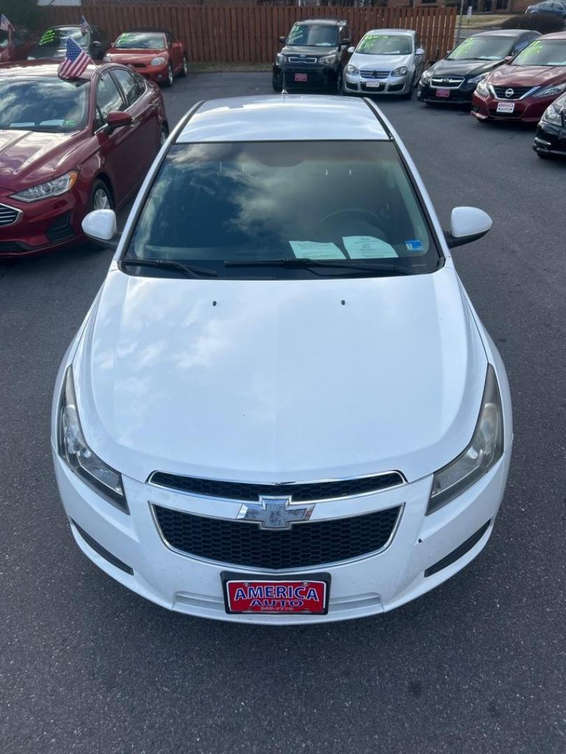 2012 WHITE CHEVROLET CRUZE LT (1G1PF5SCXC7) with an 1.4L engine, Automatic transmission, located at 2514 Williamson Rd NE, Roanoke, VA, 24012, (540) 265-7770, 37.294636, -79.936249 - NO CREDIT CHECK FINANCING WITH ONLY $1800 DOWN PAYMENT!!!! Check out our website www.needausedvehicle.com for our No Credit Check/ In House Financing options!! No Credit Check Available!!! In House Financing Available!!! All Clean Title Vehicles (no Salvaged or flooded vehicles ever on our lot)! - Photo#9