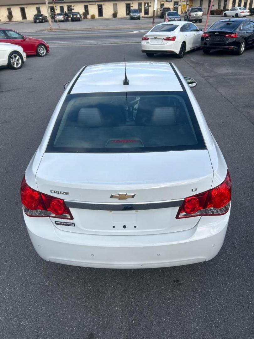 2012 WHITE CHEVROLET CRUZE LT (1G1PF5SCXC7) with an 1.4L engine, Automatic transmission, located at 2514 Williamson Rd NE, Roanoke, VA, 24012, (540) 265-7770, 37.294636, -79.936249 - NO CREDIT CHECK FINANCING WITH ONLY $1800 DOWN PAYMENT!!!! Check out our website www.needausedvehicle.com for our No Credit Check/ In House Financing options!! No Credit Check Available!!! In House Financing Available!!! All Clean Title Vehicles (no Salvaged or flooded vehicles ever on our lot)! - Photo#10
