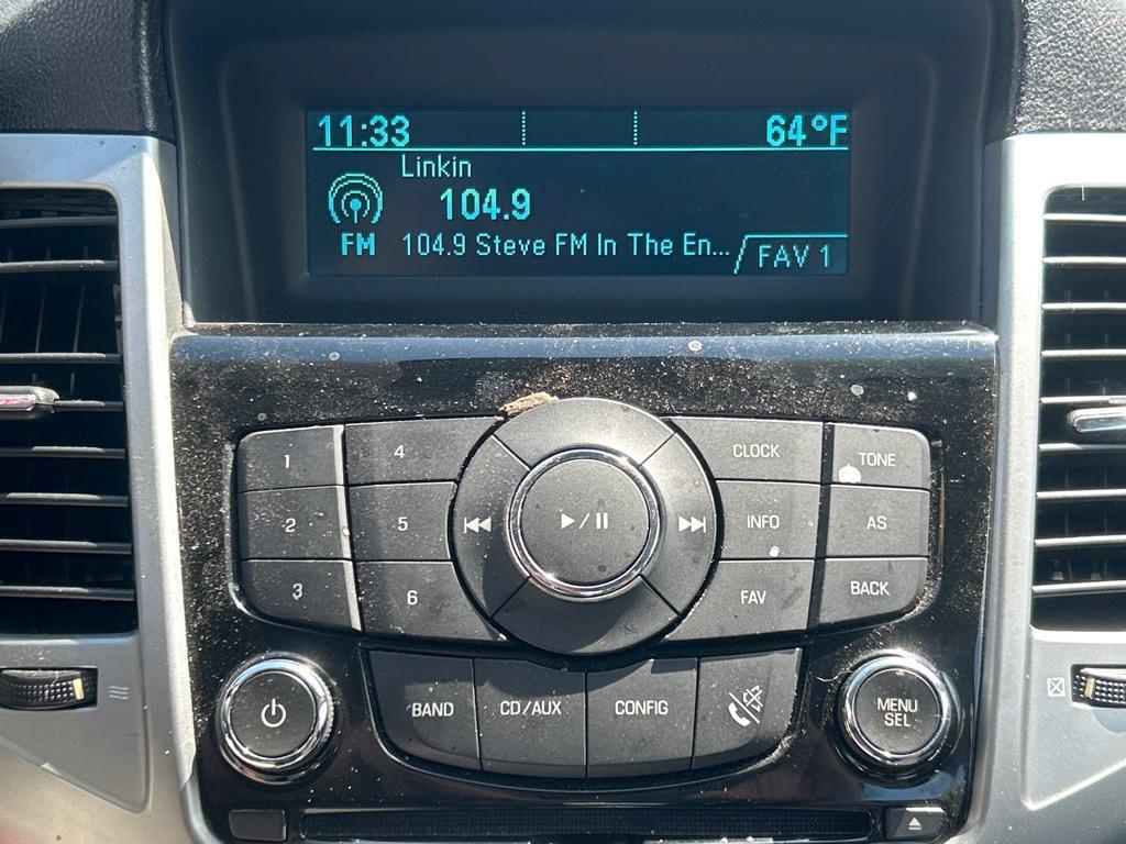 2012 WHITE CHEVROLET CRUZE LT (1G1PF5SCXC7) with an 1.4L engine, Automatic transmission, located at 2514 Williamson Rd NE, Roanoke, VA, 24012, (540) 265-7770, 37.294636, -79.936249 - NO CREDIT CHECK FINANCING WITH ONLY $1800 DOWN PAYMENT!!!! Check out our website www.needausedvehicle.com for our No Credit Check/ In House Financing options!! No Credit Check Available!!! In House Financing Available!!! All Clean Title Vehicles (no Salvaged or flooded vehicles ever on our lot)! - Photo#11