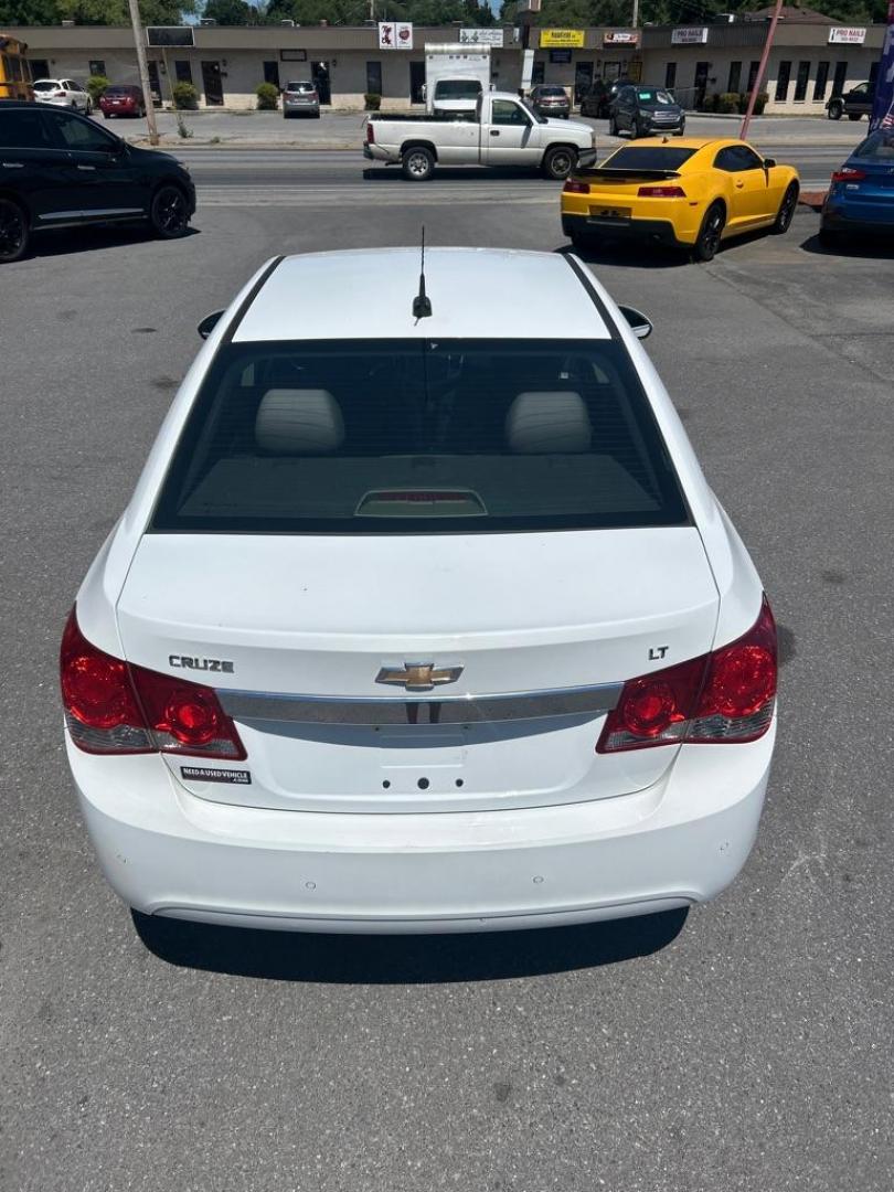 2012 WHITE CHEVROLET CRUZE LT (1G1PF5SCXC7) with an 1.4L engine, Automatic transmission, located at 2514 Williamson Rd NE, Roanoke, VA, 24012, (540) 265-7770, 37.294636, -79.936249 - NO CREDIT CHECK FINANCING WITH ONLY $1800 DOWN PAYMENT!!!! Check out our website www.needausedvehicle.com for our No Credit Check/ In House Financing options!! No Credit Check Available!!! In House Financing Available!!! All Clean Title Vehicles (no Salvaged or flooded vehicles ever on our lot)!- Photo#10