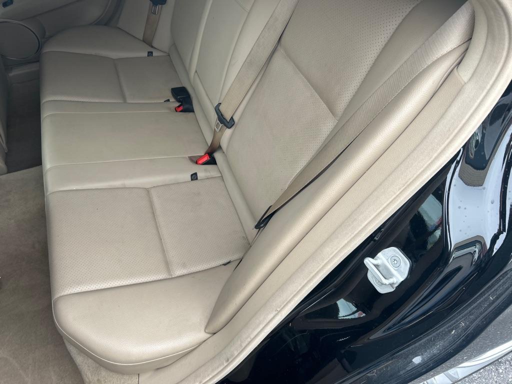 2014 BLACK MERCEDES-BENZ C-CLASS C300 4MATIC (WDDGF8ABXER) with an 3.5L engine, Automatic transmission, located at 2514 Williamson Rd NE, Roanoke, VA, 24012, (540) 265-7770, 37.294636, -79.936249 - NO CREDIT CHECK FINANCING WITH ONLY $3500 DOWN PAYMENT!!!! Check out our website www.needausedvehicle.com for our No Credit Check/ In House Financing options!! No Credit Check Available!!! In House Financing Available!!! All Clean Title Vehicles (no Salvaged or flooded vehicles ever on our lot)! - Photo#2