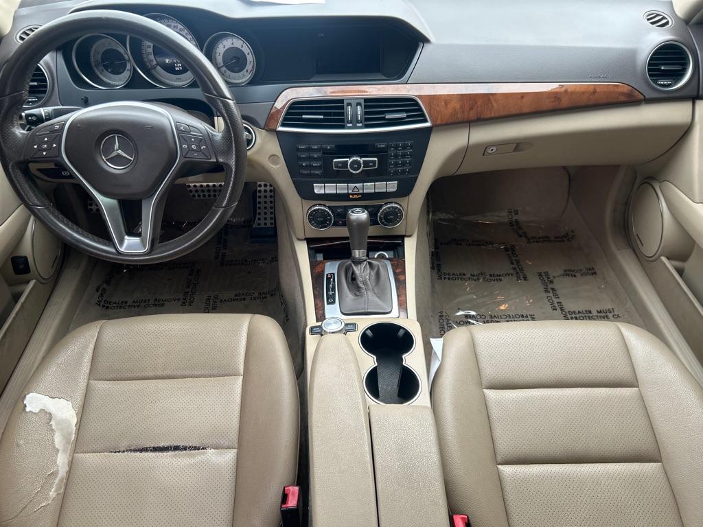 2014 BLACK MERCEDES-BENZ C-CLASS C300 4MATIC (WDDGF8ABXER) with an 3.5L engine, Automatic transmission, located at 2514 Williamson Rd NE, Roanoke, VA, 24012, (540) 265-7770, 37.294636, -79.936249 - NO CREDIT CHECK FINANCING WITH ONLY $3500 DOWN PAYMENT!!!! Check out our website www.needausedvehicle.com for our No Credit Check/ In House Financing options!! No Credit Check Available!!! In House Financing Available!!! All Clean Title Vehicles (no Salvaged or flooded vehicles ever on our lot)! - Photo#3