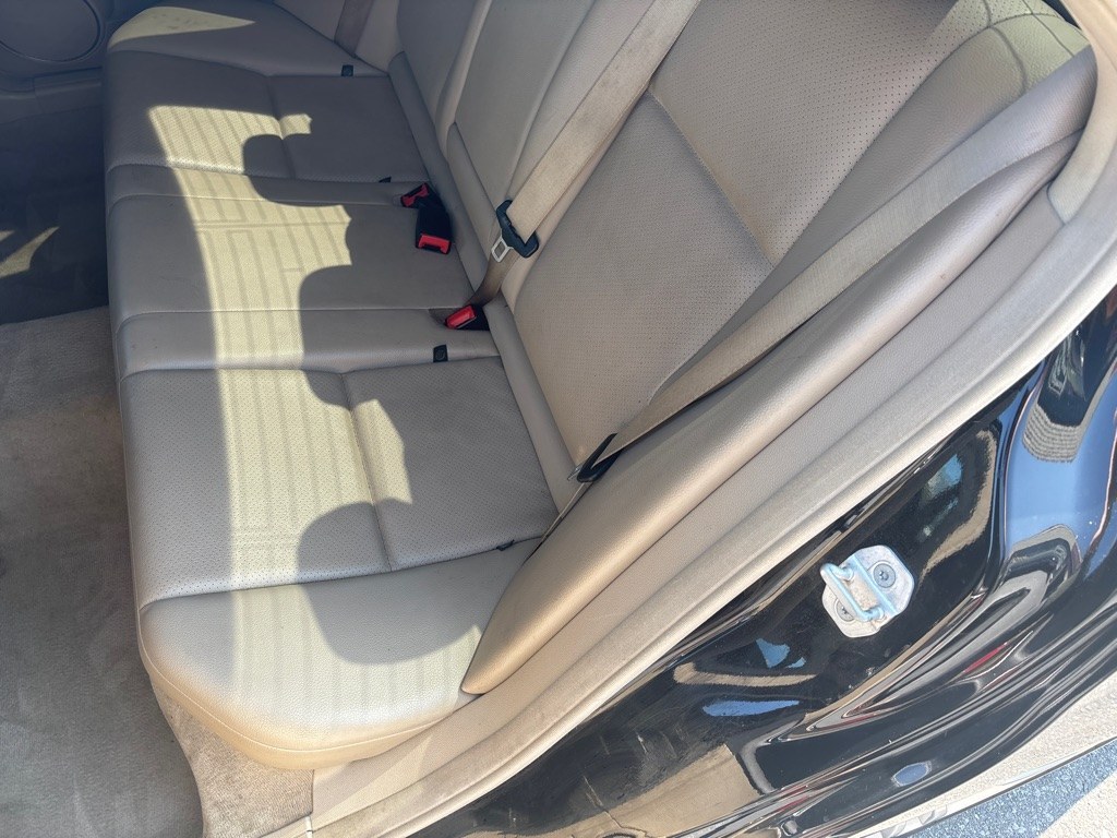 2014 BLACK MERCEDES-BENZ C-CLASS C300 4MATIC (WDDGF8ABXER) with an 3.5L engine, Automatic transmission, located at 2514 Williamson Rd NE, Roanoke, VA, 24012, (540) 265-7770, 37.294636, -79.936249 - NO CREDIT CHECK FINANCING WITH ONLY $3400 DOWN PAYMENT!!!! Check out our website www.needausedvehicle.com for our No Credit Check/ In House Financing options!! No Credit Check Available!!! In House Financing Available!!! All Clean Title Vehicles (no Salvaged or flooded vehicles ever on our lot)!- Photo#2