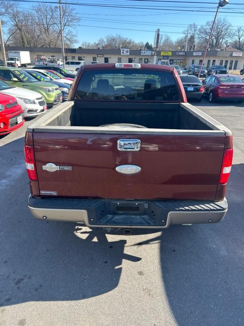 2006 MAROON FORD F150 SUPERCREW King Ranch (1FTPW14V26K) with an 5.4L engine, Automatic transmission, located at 2514 Williamson Rd NE, Roanoke, VA, 24012, (540) 265-7770, 37.294636, -79.936249 - NO CREDIT CHECK FINANCING WITH ONLY $3700 DOWN PAYMENT!!!! Check out our website www.needausedvehicle.com for our No Credit Check/ In House Financing options!! No Credit Check Available!!! In House Financing Available!!! All Clean Title Vehicles (no Salvaged or flooded vehicles ever on our lot)! - Photo#3