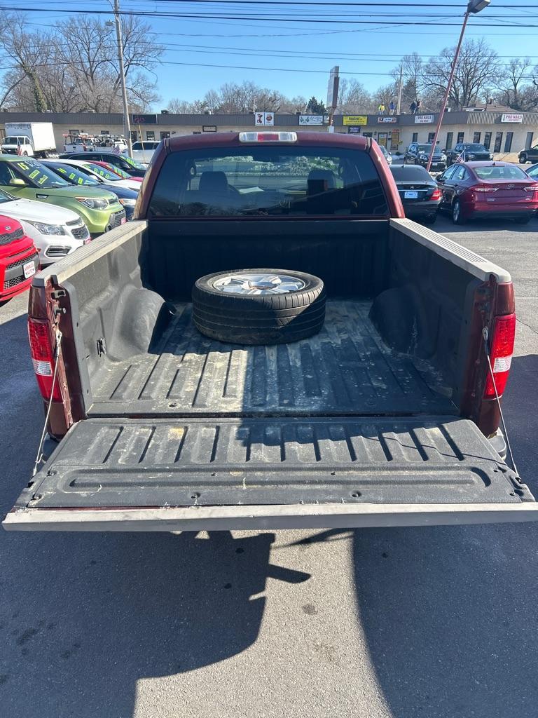 2006 MAROON FORD F150 SUPERCREW King Ranch (1FTPW14V26K) with an 5.4L engine, Automatic transmission, located at 2514 Williamson Rd NE, Roanoke, VA, 24012, (540) 265-7770, 37.294636, -79.936249 - NO CREDIT CHECK FINANCING WITH ONLY $3700 DOWN PAYMENT!!!! Check out our website www.needausedvehicle.com for our No Credit Check/ In House Financing options!! No Credit Check Available!!! In House Financing Available!!! All Clean Title Vehicles (no Salvaged or flooded vehicles ever on our lot)! - Photo#4
