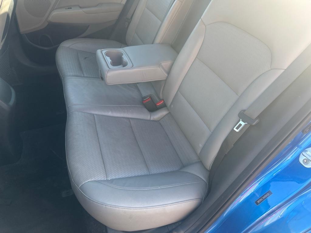 2017 BLUE HYUNDAI ELANTRA SE (5NPD84LF3HH) with an 2.0L engine, Automatic transmission, located at 2514 Williamson Rd NE, Roanoke, VA, 24012, (540) 265-7770, 37.294636, -79.936249 - NO CREDIT CHECK FINANCING WITH ONLY $2700 DOWN PAYMENT!!!! Check out our website www.needausedvehicle.com for our No Credit Check/ In House Financing options!! No Credit Check Available!!! In House Financing Available!!! All Clean Title Vehicles (no Salvaged or flooded vehicles ever on our lot)! - Photo#2