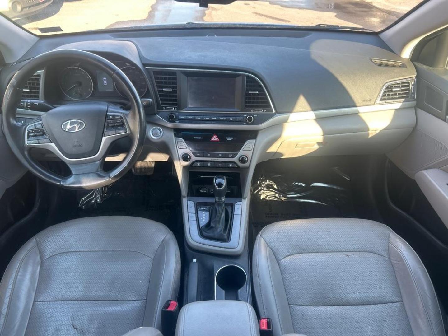 2017 BLUE HYUNDAI ELANTRA SE (5NPD84LF3HH) with an 2.0L engine, Automatic transmission, located at 2514 Williamson Rd NE, Roanoke, VA, 24012, (540) 265-7770, 37.294636, -79.936249 - NO CREDIT CHECK FINANCING WITH ONLY $2700 DOWN PAYMENT!!!! Check out our website www.needausedvehicle.com for our No Credit Check/ In House Financing options!! No Credit Check Available!!! In House Financing Available!!! All Clean Title Vehicles (no Salvaged or flooded vehicles ever on our lot)! - Photo#3