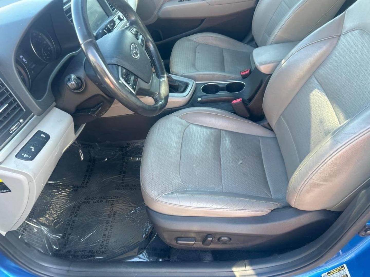 2017 BLUE HYUNDAI ELANTRA SE (5NPD84LF3HH) with an 2.0L engine, Automatic transmission, located at 2514 Williamson Rd NE, Roanoke, VA, 24012, (540) 265-7770, 37.294636, -79.936249 - NO CREDIT CHECK FINANCING WITH ONLY $2700 DOWN PAYMENT!!!! Check out our website www.needausedvehicle.com for our No Credit Check/ In House Financing options!! No Credit Check Available!!! In House Financing Available!!! All Clean Title Vehicles (no Salvaged or flooded vehicles ever on our lot)! - Photo#4