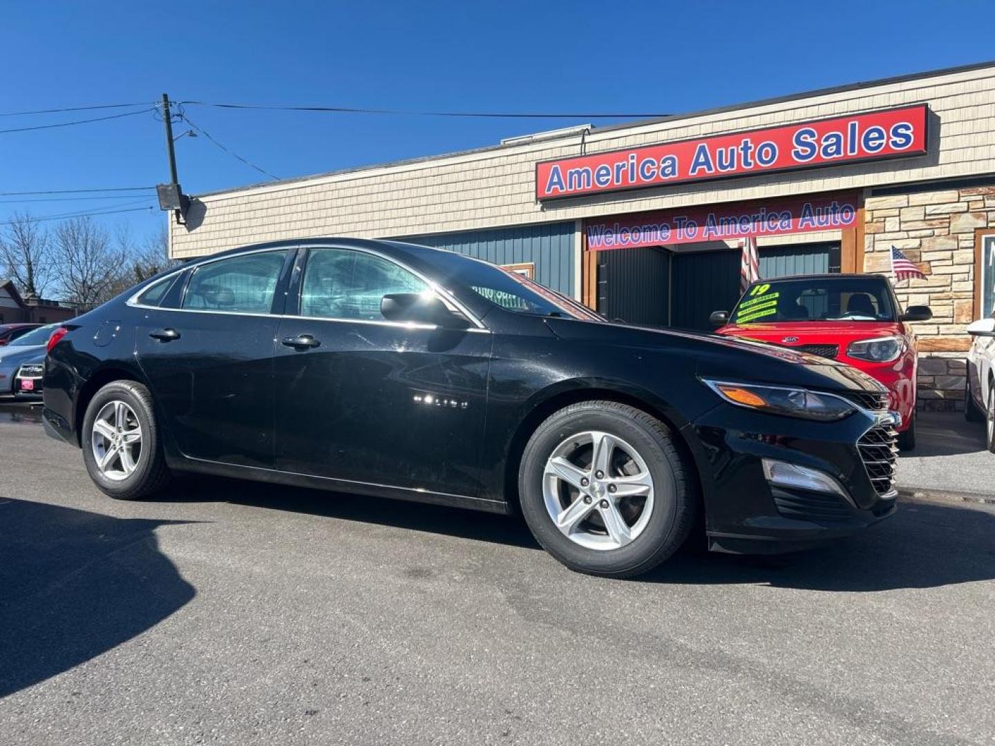 2019 BLACK CHEVROLET MALIBU LS (1G1ZB5ST3KF) with an 1.5L engine, Continuously Variable transmission, located at 2514 Williamson Rd NE, Roanoke, VA, 24012, (540) 265-7770, 37.294636, -79.936249 - NO CREDIT CHECK FINANCING WITH ONLY $2600 DOWN PAYMENT!!!! Check out our website www.needausedvehicle.com for our No Credit Check/ In House Financing options!! No Credit Check Available!!! In House Financing Available!!! All Clean Title Vehicles (no Salvaged or flooded vehicles ever on our lot)! - Photo#0