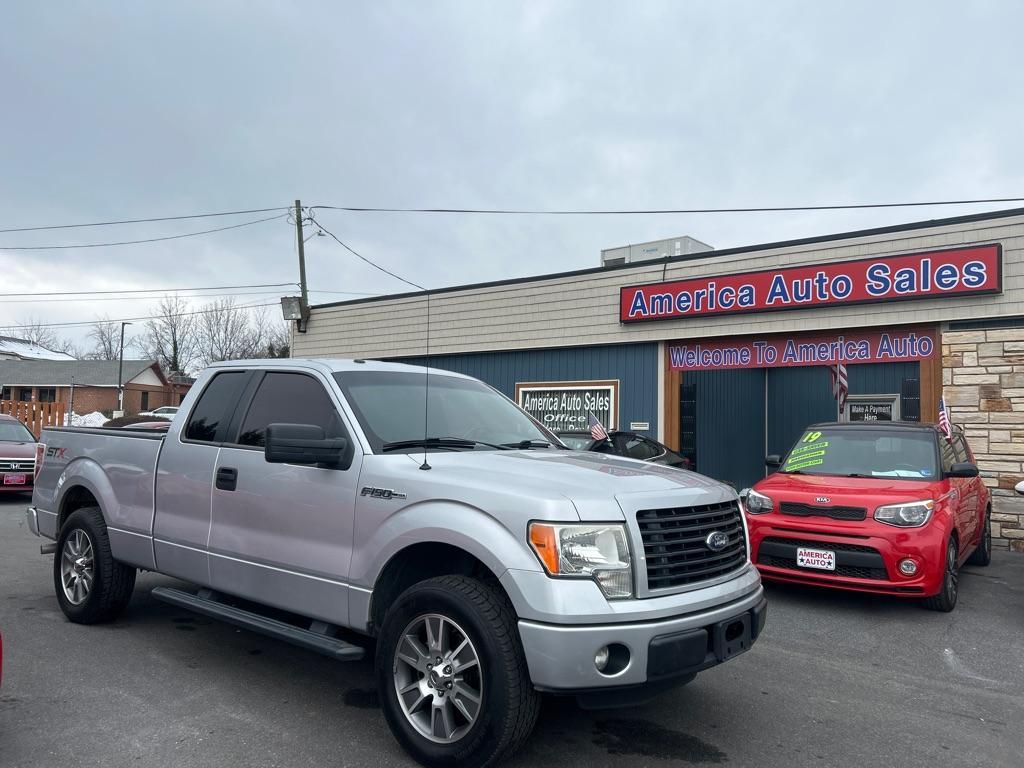 2014 SILVER FORD F150 SUPER CAB (1FTFX1CF7EK) with an 5.0L engine, Automatic transmission, located at 2514 Williamson Rd NE, Roanoke, VA, 24012, (540) 265-7770, 37.294636, -79.936249 - NO CREDIT CHECK FINANCING WITH ONLY $14900 DOWN PAYMENT!!!! Check out our website www.needausedvehicle.com for our No Credit Check/ In House Financing options!! No Credit Check Available!!! In House Financing Available!!! All Clean Title Vehicles (no Salvaged or flooded vehicles ever on our lot) - Photo#0