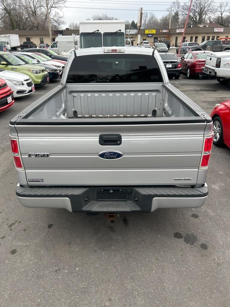 2014 SILVER FORD F150 SUPER CAB (1FTFX1CF7EK) with an 5.0L engine, Automatic transmission, located at 2514 Williamson Rd NE, Roanoke, VA, 24012, (540) 265-7770, 37.294636, -79.936249 - NO CREDIT CHECK FINANCING WITH ONLY $14900 DOWN PAYMENT!!!! Check out our website www.needausedvehicle.com for our No Credit Check/ In House Financing options!! No Credit Check Available!!! In House Financing Available!!! All Clean Title Vehicles (no Salvaged or flooded vehicles ever on our lot) - Photo#3