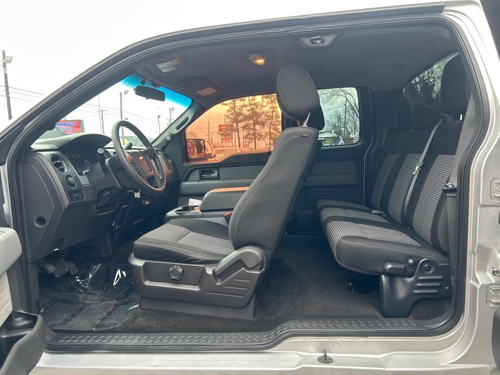 2014 SILVER FORD F150 SUPER CAB (1FTFX1CF7EK) with an 5.0L engine, Automatic transmission, located at 2514 Williamson Rd NE, Roanoke, VA, 24012, (540) 265-7770, 37.294636, -79.936249 - NO CREDIT CHECK FINANCING WITH ONLY $14900 DOWN PAYMENT!!!! Check out our website www.needausedvehicle.com for our No Credit Check/ In House Financing options!! No Credit Check Available!!! In House Financing Available!!! All Clean Title Vehicles (no Salvaged or flooded vehicles ever on our lot) - Photo#5