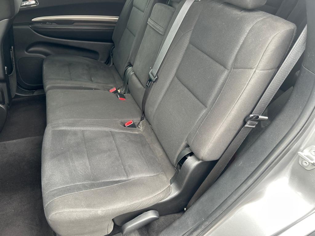 2017 SILVER DODGE DURANGO SXT (1C4RDJAG5HC) with an 3.6L engine, Automatic transmission, located at 2514 Williamson Rd NE, Roanoke, VA, 24012, (540) 265-7770, 37.294636, -79.936249 - NO CREDIT CHECK FINANCING WITH ONLY $4800 DOWN PAYMENT!!!! Check out our website www.needausedvehicle.com for our No Credit Check/ In House Financing options!! No Credit Check Available!!! In House Financing Available!!! All Clean Title Vehicles (no Salvaged or flooded vehicles ever on our lot)! - Photo#6