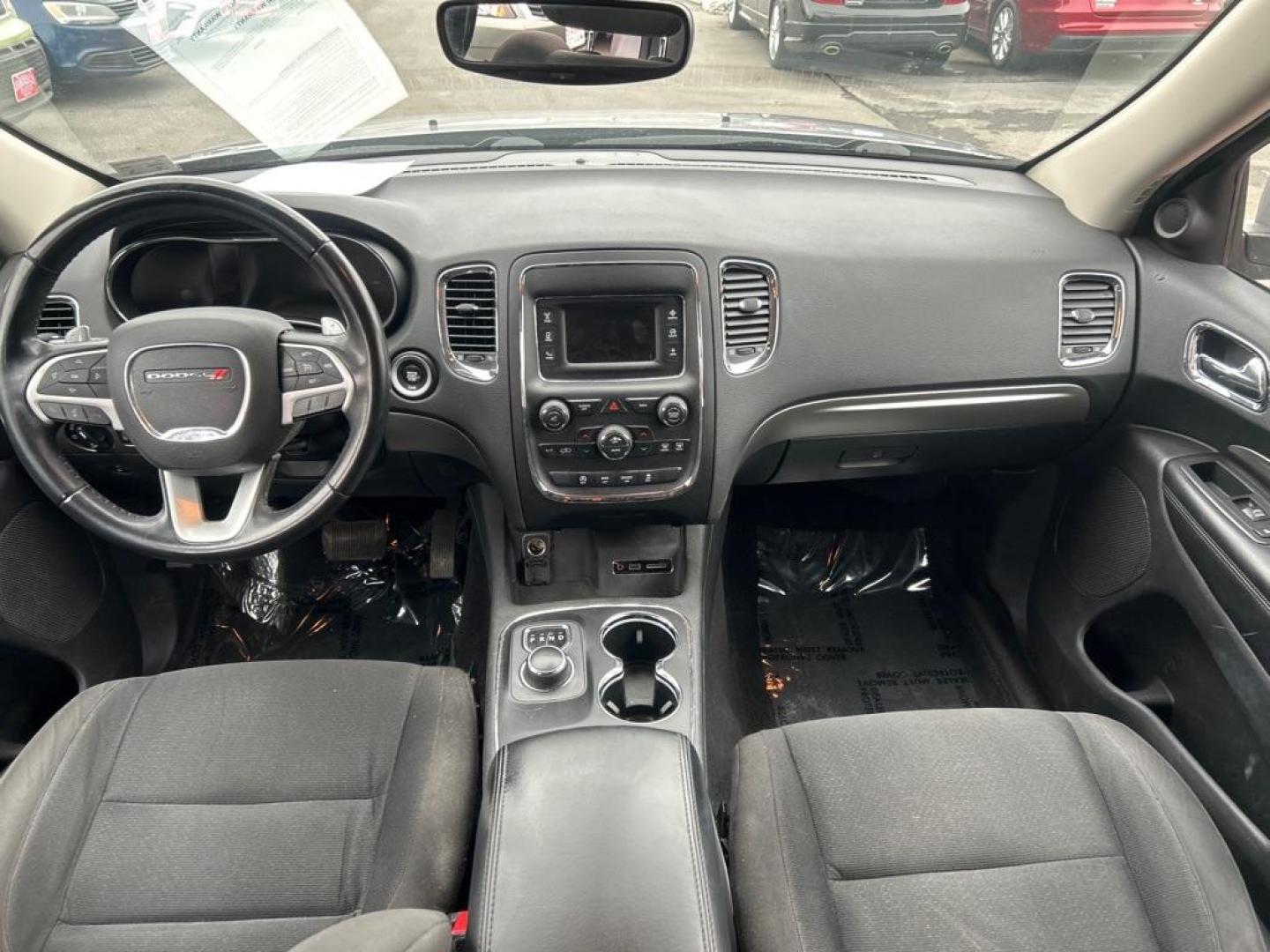 2017 SILVER DODGE DURANGO SXT (1C4RDJAG5HC) with an 3.6L engine, Automatic transmission, located at 2514 Williamson Rd NE, Roanoke, VA, 24012, (540) 265-7770, 37.294636, -79.936249 - Photo#7