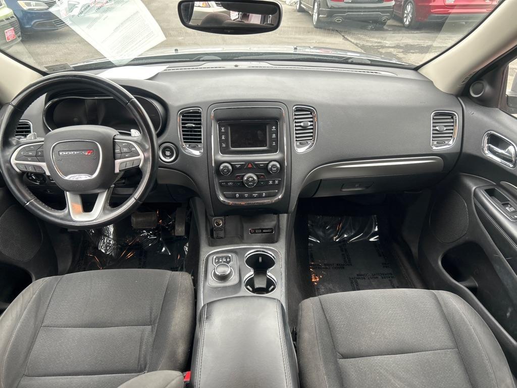 2017 SILVER DODGE DURANGO SXT (1C4RDJAG5HC) with an 3.6L engine, Automatic transmission, located at 2514 Williamson Rd NE, Roanoke, VA, 24012, (540) 265-7770, 37.294636, -79.936249 - NO CREDIT CHECK FINANCING WITH ONLY $4800 DOWN PAYMENT!!!! Check out our website www.needausedvehicle.com for our No Credit Check/ In House Financing options!! No Credit Check Available!!! In House Financing Available!!! All Clean Title Vehicles (no Salvaged or flooded vehicles ever on our lot)! - Photo#7