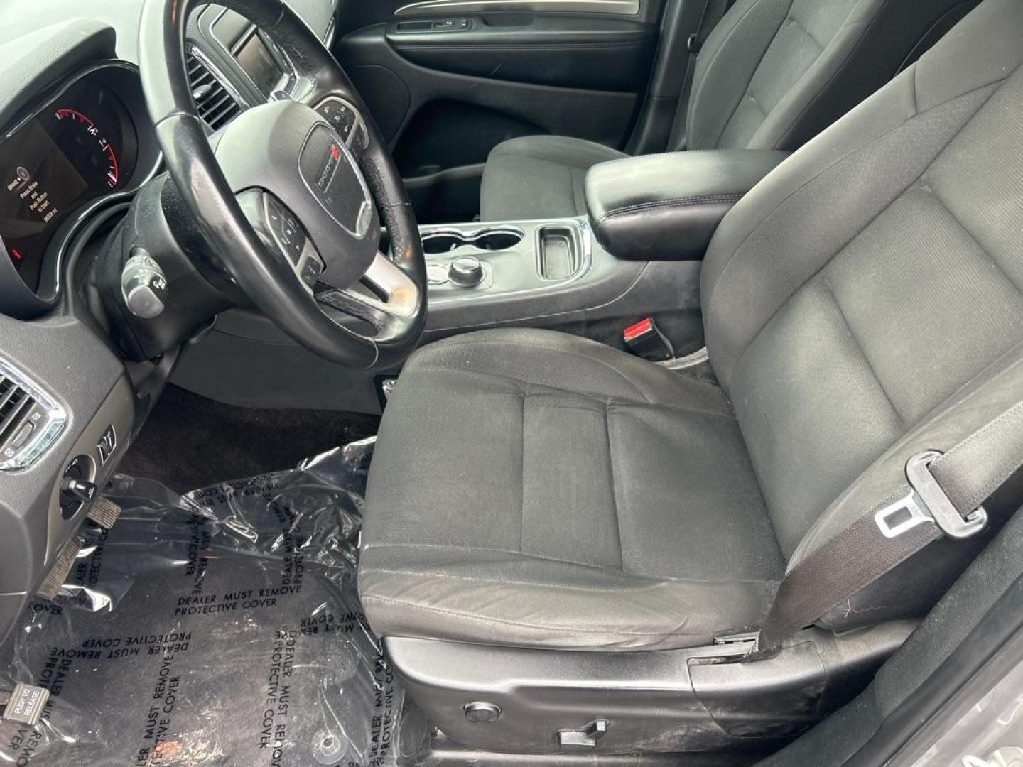 2017 SILVER DODGE DURANGO SXT (1C4RDJAG5HC) with an 3.6L engine, Automatic transmission, located at 2514 Williamson Rd NE, Roanoke, VA, 24012, (540) 265-7770, 37.294636, -79.936249 - Photo#8