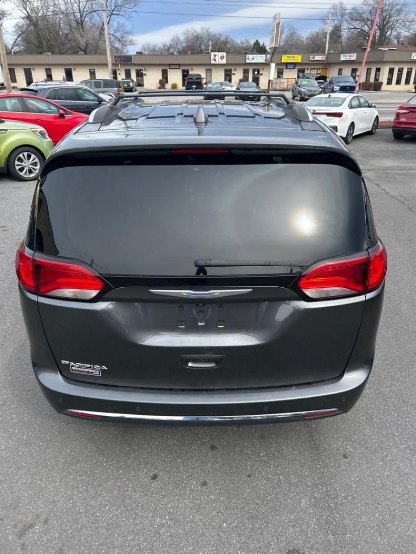 2019 GRAY CHRYSLER PACIFICA TOURING L (2C4RC1BG0KR) with an 3.6L engine, Automatic transmission, located at 2514 Williamson Rd NE, Roanoke, VA, 24012, (540) 265-7770, 37.294636, -79.936249 - NO CREDIT CHECK FINANCING WITH ONLY $3000 DOWN PAYMENT!!!! Check out our website www.needausedvehicle.com for our No Credit Check/ In House Financing options!! No Credit Check Available!!! In House Financing Available!!! All Clean Title Vehicles (no Salvaged or flooded vehicles ever on our lot)! - Photo#11