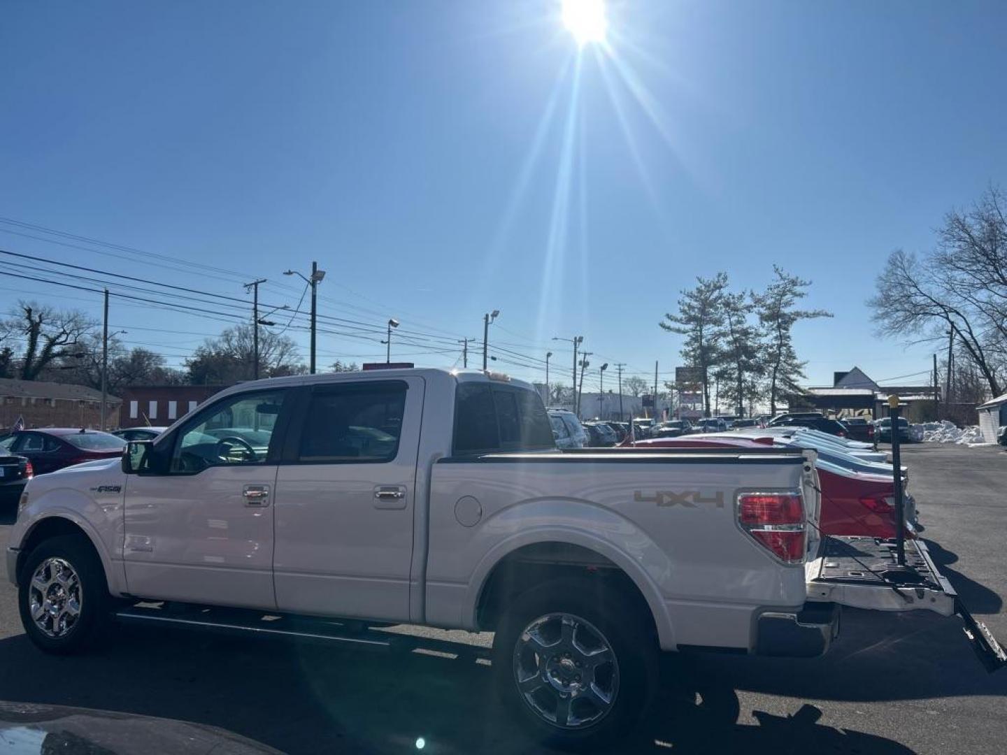 2013 WHITE FORD F150 SUPERCREW (1FTFW1ET2DF) with an 3.5L engine, Automatic transmission, located at 2514 Williamson Rd NE, Roanoke, VA, 24012, (540) 265-7770, 37.294636, -79.936249 - NO CREDIT CHECK FINANCING WITH ONLY $5000 DOWN PAYMENT!!!! Check out our website www.needausedvehicle.com for our No Credit Check/ In House Financing options!! No Credit Check Available!!! In House Financing Available!!! All Clean Title Vehicles (no Salvaged or flooded vehicles ever on our lot)! - Photo#5