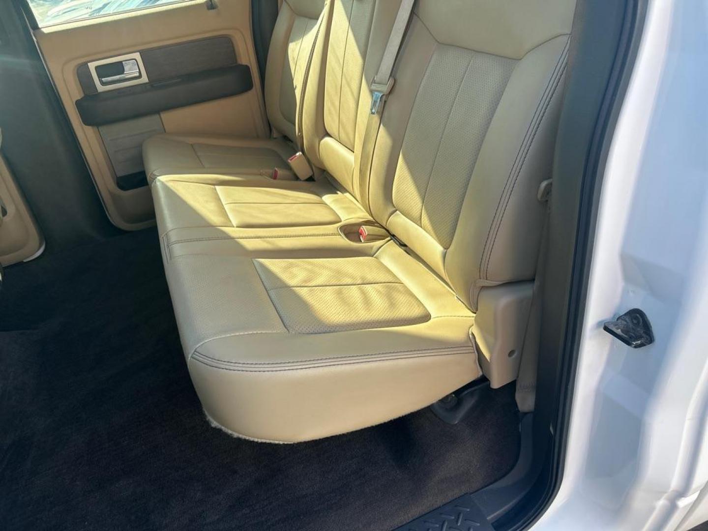 2013 WHITE FORD F150 SUPERCREW (1FTFW1ET2DF) with an 3.5L engine, Automatic transmission, located at 2514 Williamson Rd NE, Roanoke, VA, 24012, (540) 265-7770, 37.294636, -79.936249 - NO CREDIT CHECK FINANCING WITH ONLY $5000 DOWN PAYMENT!!!! Check out our website www.needausedvehicle.com for our No Credit Check/ In House Financing options!! No Credit Check Available!!! In House Financing Available!!! All Clean Title Vehicles (no Salvaged or flooded vehicles ever on our lot)! - Photo#10