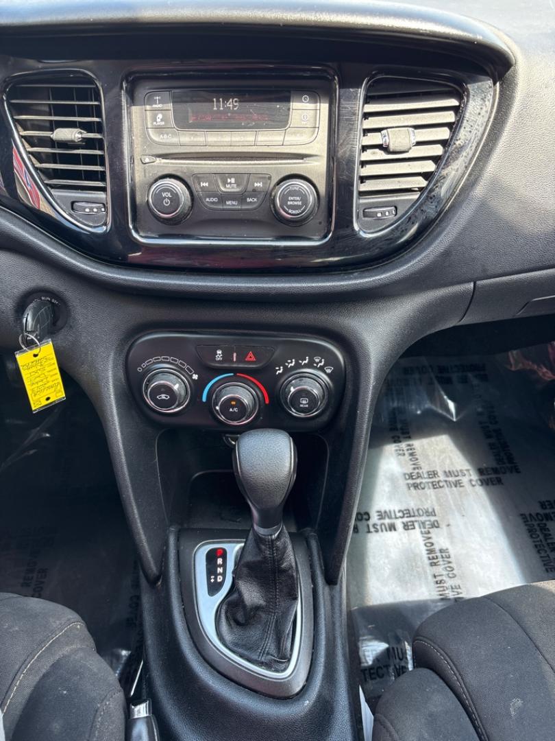 2013 BLUE DODGE DART SXT (1C3CDFBA0DD) with an 2.0L engine, Automatic transmission, located at 2514 Williamson Rd NE, Roanoke, VA, 24012, (540) 265-7770, 37.294636, -79.936249 - NO CREDIT CHECK FINANCING WITH ONLY $1500 DOWN PAYMENT!!!! Check out our website www.needausedvehicle.com for our No Credit Check/ In House Financing options!! No Credit Check Available!!! In House Financing Available!!! All Clean Title Vehicles (no Salvaged or flooded vehicles ever on our lot)!- Photo#5