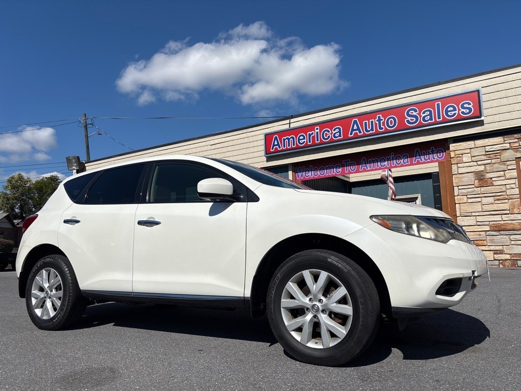2012 WHITE NISSAN MURANO S (JN8AZ1MW8CW) with an 3.5L engine, Continuously Variable transmission, located at 2514 Williamson Rd NE, Roanoke, VA, 24012, (540) 265-7770, 37.294636, -79.936249 - NO CREDIT CHECK FINANCING WITH ONLY $1900 DOWN PAYMENT!!!! Check out our website www.needausedvehicle.com for our No Credit Check/ In House Financing options!! No Credit Check Available!!! In House Financing Available!!! All Clean Title Vehicles (no Salvaged or flooded vehicles ever on our lot)!- Photo#0