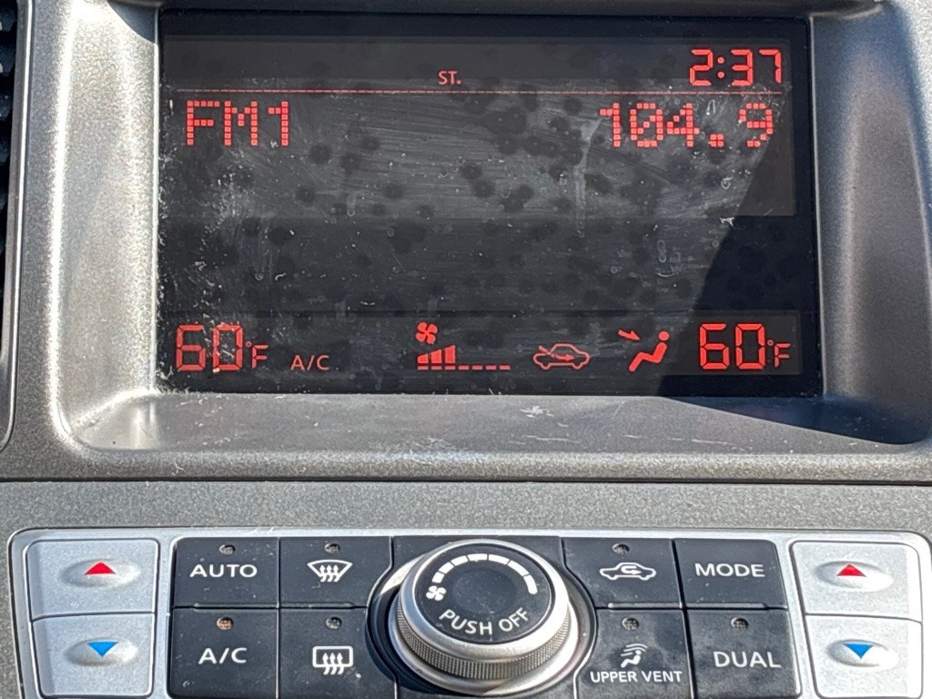 2012 WHITE NISSAN MURANO S (JN8AZ1MW8CW) with an 3.5L engine, Continuously Variable transmission, located at 2514 Williamson Rd NE, Roanoke, VA, 24012, (540) 265-7770, 37.294636, -79.936249 - NO CREDIT CHECK FINANCING WITH ONLY $1900 DOWN PAYMENT!!!! Check out our website www.needausedvehicle.com for our No Credit Check/ In House Financing options!! No Credit Check Available!!! In House Financing Available!!! All Clean Title Vehicles (no Salvaged or flooded vehicles ever on our lot)!- Photo#12