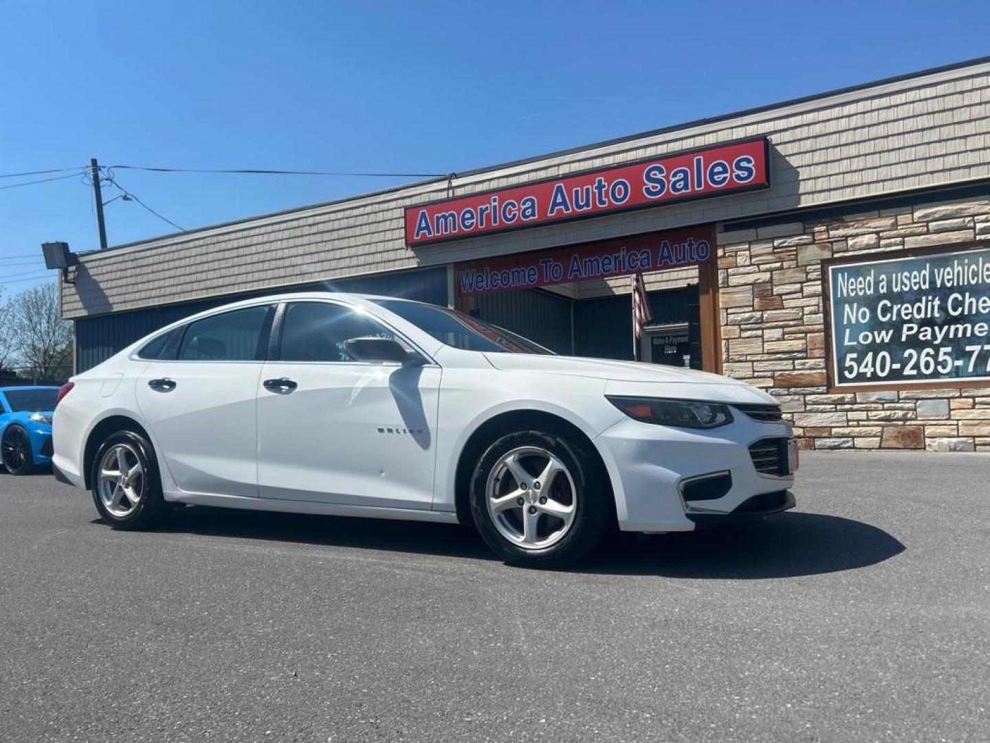 2016 WHITE CHEVROLET MALIBU LS (1G1ZB5STXGF) with an 1.5L engine, Automatic transmission, located at 2514 Williamson Rd NE, Roanoke, VA, 24012, (540) 265-7770, 37.294636, -79.936249 - NO CREDIT CHECK FINANCING WITH ONLY $2300 DOWN PAYMENT!!!! Check out our website www.needausedvehicle.com for our No Credit Check/ In House Financing options!! No Credit Check Available!!! In House Financing Available!!! All Clean Title Vehicles (no Salvaged or flooded vehicles ever on our lot)! - Photo#0