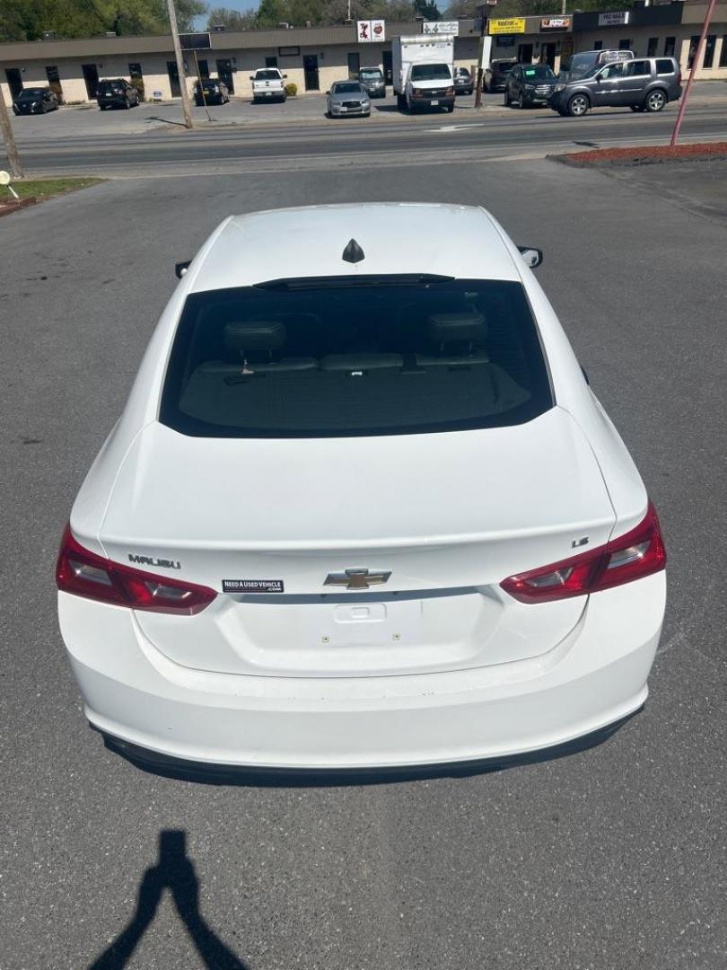 2016 WHITE CHEVROLET MALIBU LS (1G1ZB5STXGF) with an 1.5L engine, Automatic transmission, located at 2514 Williamson Rd NE, Roanoke, VA, 24012, (540) 265-7770, 37.294636, -79.936249 - NO CREDIT CHECK FINANCING WITH ONLY $2300 DOWN PAYMENT!!!! Check out our website www.needausedvehicle.com for our No Credit Check/ In House Financing options!! No Credit Check Available!!! In House Financing Available!!! All Clean Title Vehicles (no Salvaged or flooded vehicles ever on our lot)! - Photo#3