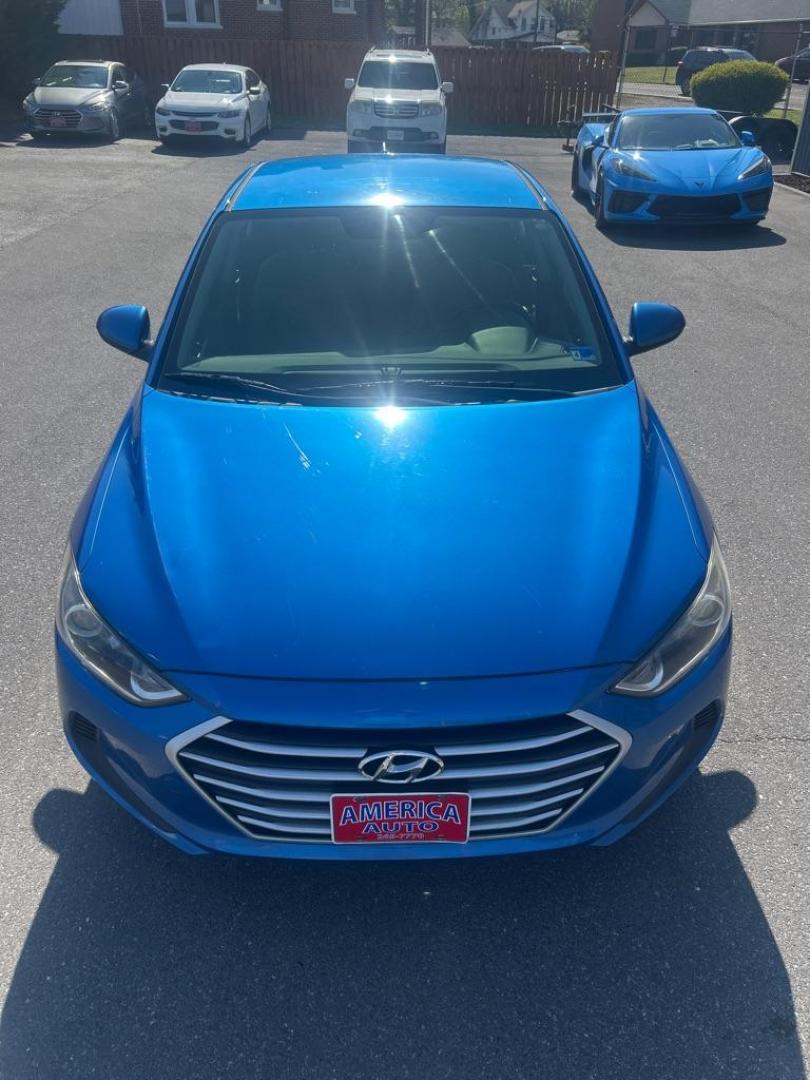 2017 BLUE HYUNDAI ELANTRA SE (KMHD84LF5HU) with an 2.0L engine, Automatic transmission, located at 2514 Williamson Rd NE, Roanoke, VA, 24012, (540) 265-7770, 37.294636, -79.936249 - NO CREDIT CHECK FINANCING WITH ONLY $2300 DOWN PAYMENT!!!! Check out our website www.needausedvehicle.com for our No Credit Check/ In House Financing options!! No Credit Check Available!!! In House Financing Available!!! All Clean Title Vehicles (no Salvaged or flooded vehicles ever on our lot)! - Photo#1