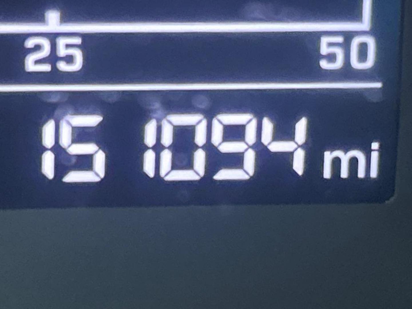 2017 BLUE HYUNDAI ELANTRA SE (KMHD84LF5HU) with an 2.0L engine, Automatic transmission, located at 2514 Williamson Rd NE, Roanoke, VA, 24012, (540) 265-7770, 37.294636, -79.936249 - NO CREDIT CHECK FINANCING WITH ONLY $2300 DOWN PAYMENT!!!! Check out our website www.needausedvehicle.com for our No Credit Check/ In House Financing options!! No Credit Check Available!!! In House Financing Available!!! All Clean Title Vehicles (no Salvaged or flooded vehicles ever on our lot)! - Photo#9