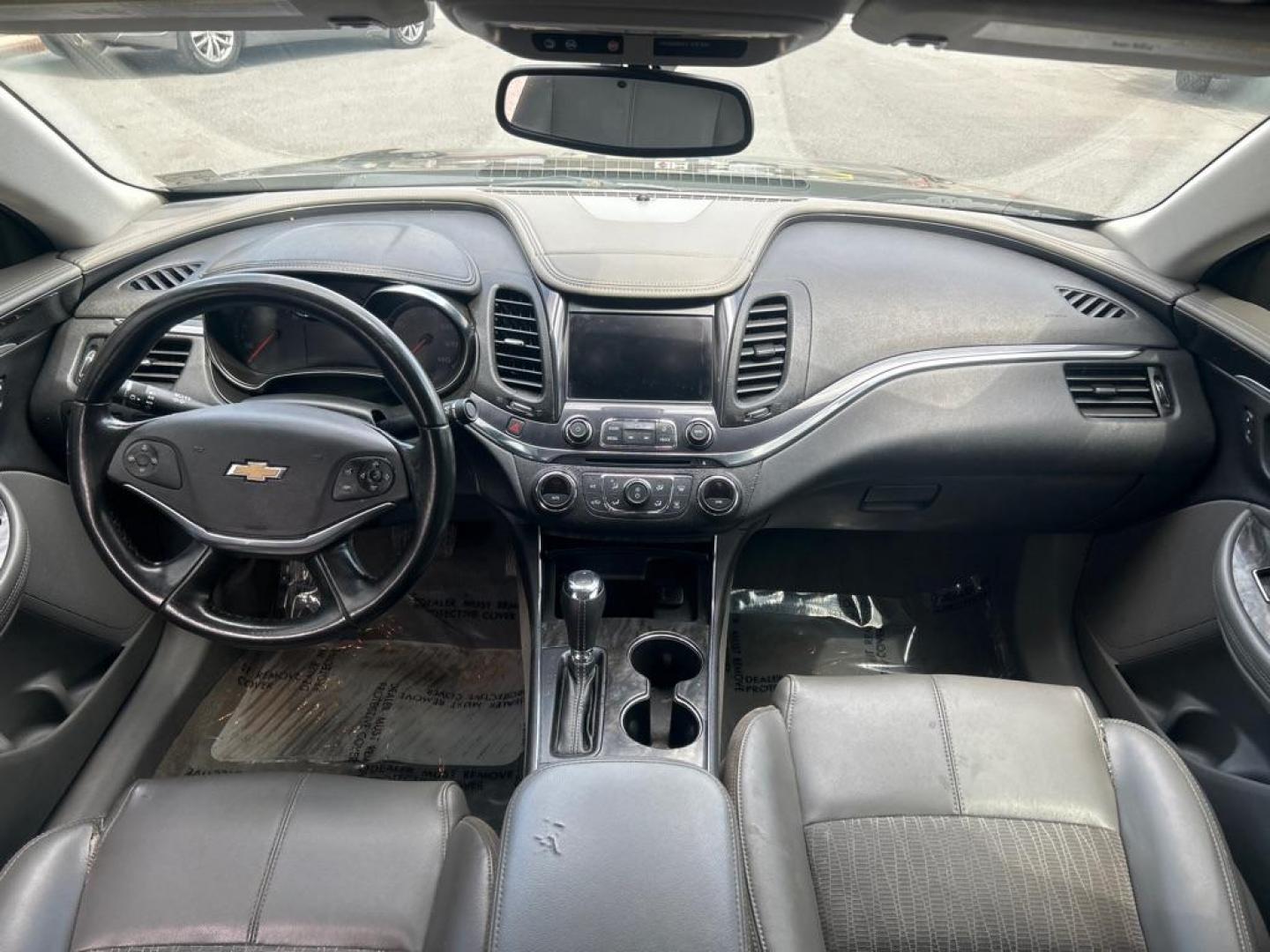 2015 GRAY CHEVROLET IMPALA LT (1G1115SL4FU) with an 2.5L engine, Automatic transmission, located at 2514 Williamson Rd NE, Roanoke, VA, 24012, (540) 265-7770, 37.294636, -79.936249 - NO CREDIT CHECK FINANCING WITH ONLY $2400 DOWN PAYMENT!!!! Check out our website www.needausedvehicle.com for our No Credit Check/ In House Financing options!! No Credit Check Available!!! In House Financing Available!!! All Clean Title Vehicles (no Salvaged or flooded vehicles ever on our lot)! - Photo#11