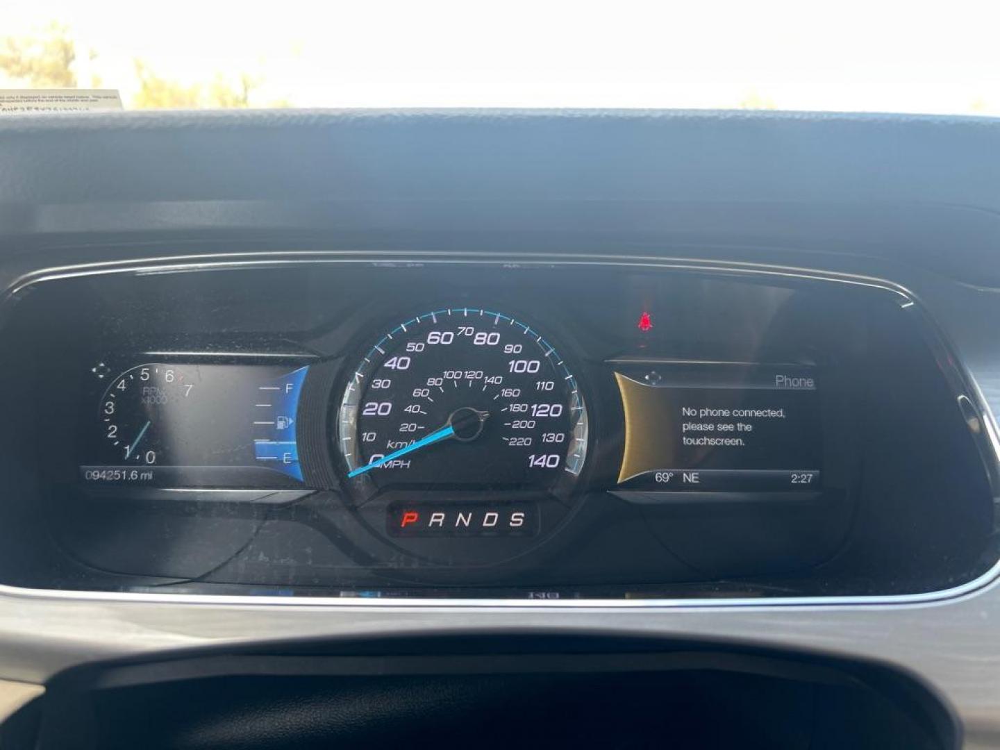 2018 SILVER FORD TAURUS SEL (1FAHP2E8XJG) with an 3.5L engine, Automatic transmission, located at 2514 Williamson Rd NE, Roanoke, VA, 24012, (540) 265-7770, 37.294636, -79.936249 - NO CREDIT CHECK FINANCING WITH ONLY $3800 DOWN PAYMENT!!!! Check out our website www.needausedvehicle.com for our No Credit Check/ In House Financing options!! No Credit Check Available!!! In House Financing Available!!! All Clean Title Vehicles (no Salvaged or flooded vehicles ever on our lot)! - Photo#6