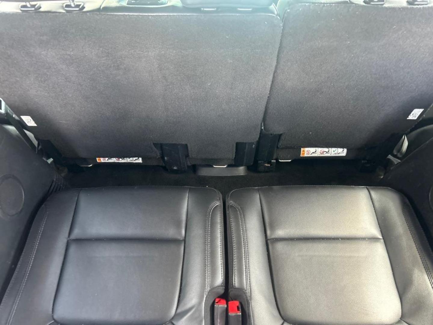 2017 BLACK FORD EXPLORER XLT (1FM5K8D81HG) with an 3.5L engine, Automatic transmission, located at 2514 Williamson Rd NE, Roanoke, VA, 24012, (540) 265-7770, 37.294636, -79.936249 - NO CREDIT CHECK FINANCING WITH ONLY $4000 DOWN PAYMENT!!!! Check out our website www.needausedvehicle.com for our No Credit Check/ In House Financing options!! No Credit Check Available!!! In House Financing Available!!! All Clean Title Vehicles (no Salvaged or flooded vehicles ever on our lot)! - Photo#5