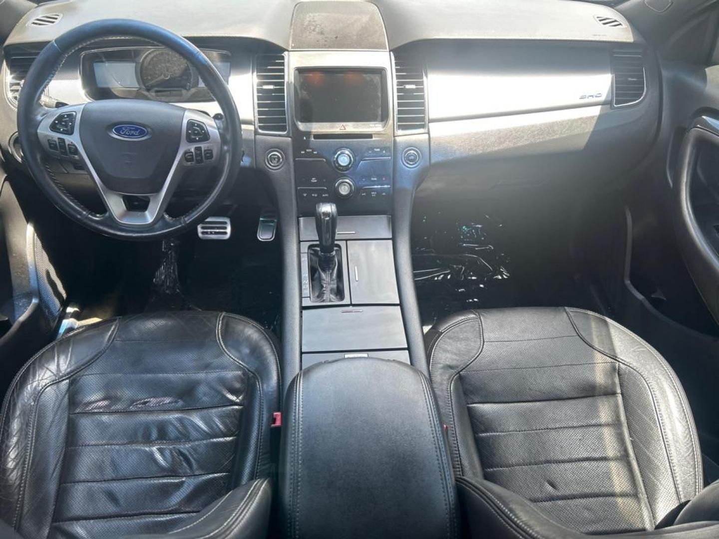 2015 BLACK FORD TAURUS SHO (1FAHP2KT0FG) with an 3.5L engine, Automatic transmission, located at 2514 Williamson Rd NE, Roanoke, VA, 24012, (540) 265-7770, 37.294636, -79.936249 - NO CREDIT CHECK FINANCING WITH ONLY $3800 DOWN PAYMENT!!!! Check out our website www.needausedvehicle.com for our No Credit Check/ In House Financing options!! No Credit Check Available!!! In House Financing Available!!! All Clean Title Vehicles (no Salvaged or flooded vehicles ever on our lot)!- Photo#3