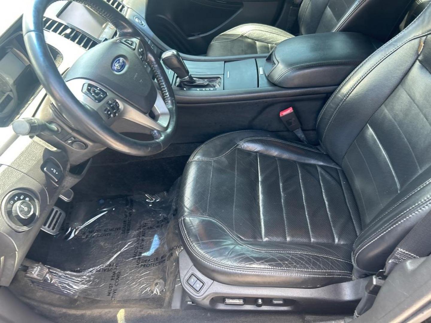 2015 BLACK FORD TAURUS SHO (1FAHP2KT0FG) with an 3.5L engine, Automatic transmission, located at 2514 Williamson Rd NE, Roanoke, VA, 24012, (540) 265-7770, 37.294636, -79.936249 - NO CREDIT CHECK FINANCING WITH ONLY $3800 DOWN PAYMENT!!!! Check out our website www.needausedvehicle.com for our No Credit Check/ In House Financing options!! No Credit Check Available!!! In House Financing Available!!! All Clean Title Vehicles (no Salvaged or flooded vehicles ever on our lot)!- Photo#4