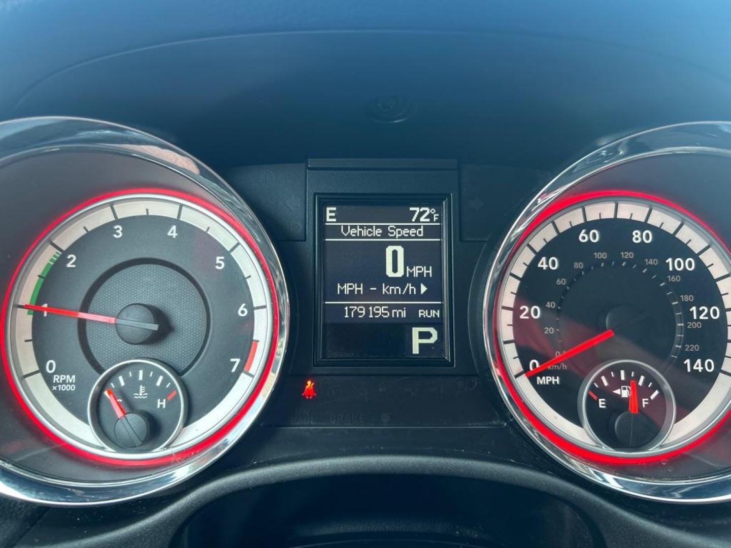 2013 BURGUN DODGE DURANGO CREW (1C4RDJDG4DC) with an 3.6L engine, Automatic transmission, located at 2514 Williamson Rd NE, Roanoke, VA, 24012, (540) 265-7770, 37.294636, -79.936249 - NO CREDIT CHECK FINANCING WITH ONLY $2800 DOWN PAYMENT!!!! Check out our website www.needausedvehicle.com for our No Credit Check/ In House Financing options!! No Credit Check Available!!! In House Financing Available!!! All Clean Title Vehicles (no Salvaged or flooded vehicles ever on our lot)! - Photo#10