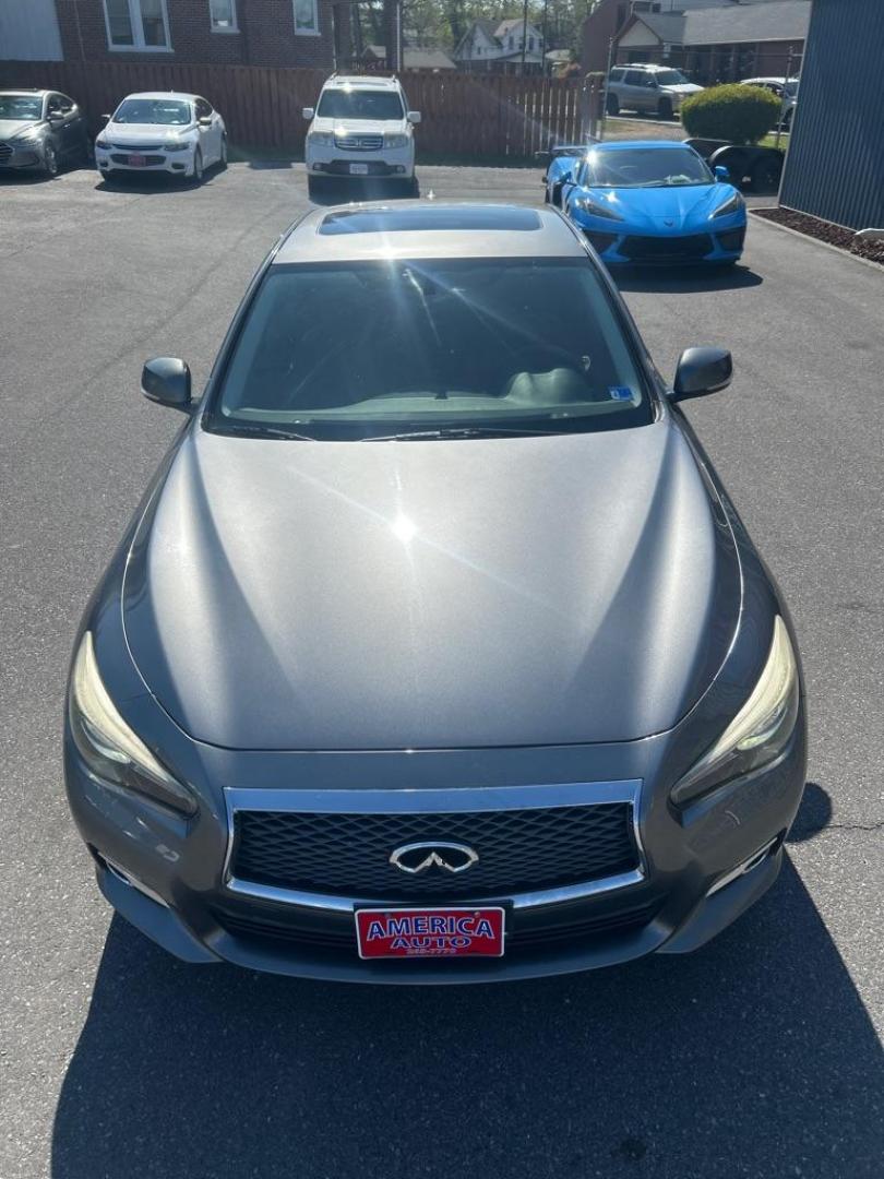 2015 GRAY INFINITI Q50 BASE (JN1BV7AR7FM) with an 3.7L engine, Automatic transmission, located at 2514 Williamson Rd NE, Roanoke, VA, 24012, (540) 265-7770, 37.294636, -79.936249 - NO CREDIT CHECK FINANCING WITH ONLY $4000 DOWN PAYMENT!!!! Check out our website www.needausedvehicle.com for our No Credit Check/ In House Financing options!! No Credit Check Available!!! In House Financing Available!!! All Clean Title Vehicles (no Salvaged or flooded vehicles ever on our lot)! - Photo#1