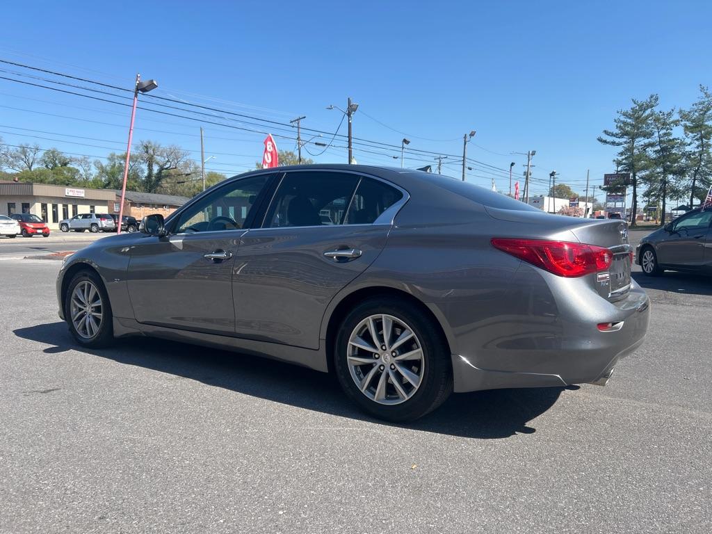 2015 GRAY INFINITI Q50 BASE (JN1BV7AR7FM) with an 3.7L engine, Automatic transmission, located at 2514 Williamson Rd NE, Roanoke, VA, 24012, (540) 265-7770, 37.294636, -79.936249 - NO CREDIT CHECK FINANCING WITH ONLY $4200 DOWN PAYMENT!!!! Check out our website www.needausedvehicle.com for our No Credit Check/ In House Financing options!! No Credit Check Available!!! In House Financing Available!!! All Clean Title Vehicles (no Salvaged or flooded vehicles ever on our lot)! - Photo#1