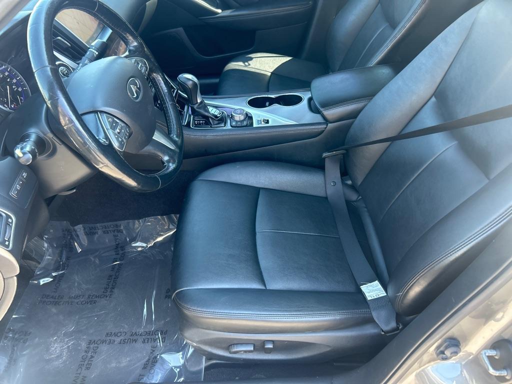 2015 GRAY INFINITI Q50 BASE (JN1BV7AR7FM) with an 3.7L engine, Automatic transmission, located at 2514 Williamson Rd NE, Roanoke, VA, 24012, (540) 265-7770, 37.294636, -79.936249 - NO CREDIT CHECK FINANCING WITH ONLY $4200 DOWN PAYMENT!!!! Check out our website www.needausedvehicle.com for our No Credit Check/ In House Financing options!! No Credit Check Available!!! In House Financing Available!!! All Clean Title Vehicles (no Salvaged or flooded vehicles ever on our lot)! - Photo#4