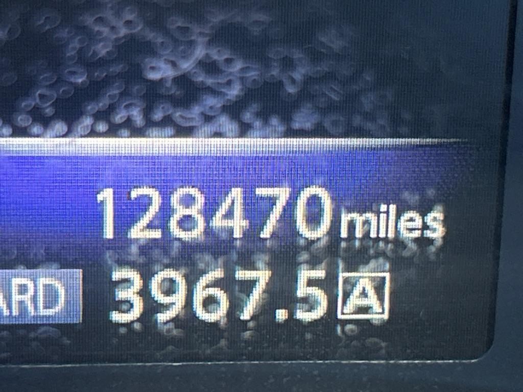 2015 GRAY INFINITI Q50 BASE (JN1BV7AR7FM) with an 3.7L engine, Automatic transmission, located at 2514 Williamson Rd NE, Roanoke, VA, 24012, (540) 265-7770, 37.294636, -79.936249 - NO CREDIT CHECK FINANCING WITH ONLY $4200 DOWN PAYMENT!!!! Check out our website www.needausedvehicle.com for our No Credit Check/ In House Financing options!! No Credit Check Available!!! In House Financing Available!!! All Clean Title Vehicles (no Salvaged or flooded vehicles ever on our lot)! - Photo#6