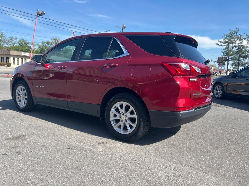 2018 RED CHEVROLET EQUINOX LT (3GNAXJEV1JL) with an 1.5L engine, Automatic transmission, located at 2514 Williamson Rd NE, Roanoke, VA, 24012, (540) 265-7770, 37.294636, -79.936249 - NO CREDIT CHECK FINANCING WITH ONLY $3700 DOWN PAYMENT!!!! Check out our website www.needausedvehicle.com for our No Credit Check/ In House Financing options!! No Credit Check Available!!! In House Financing Available!!! All Clean Title Vehicles (no Salvaged or flooded vehicles ever on our lot)! - Photo#2