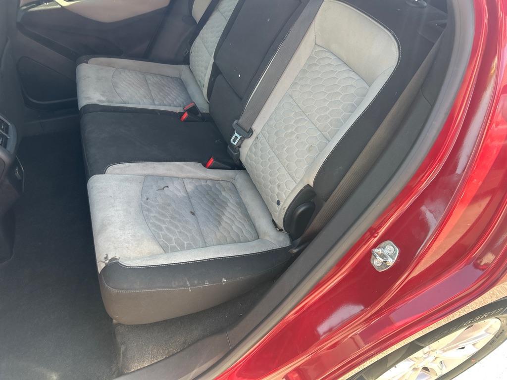 2018 RED CHEVROLET EQUINOX LT (3GNAXJEV1JL) with an 1.5L engine, Automatic transmission, located at 2514 Williamson Rd NE, Roanoke, VA, 24012, (540) 265-7770, 37.294636, -79.936249 - NO CREDIT CHECK FINANCING WITH ONLY $3700 DOWN PAYMENT!!!! Check out our website www.needausedvehicle.com for our No Credit Check/ In House Financing options!! No Credit Check Available!!! In House Financing Available!!! All Clean Title Vehicles (no Salvaged or flooded vehicles ever on our lot)! - Photo#6