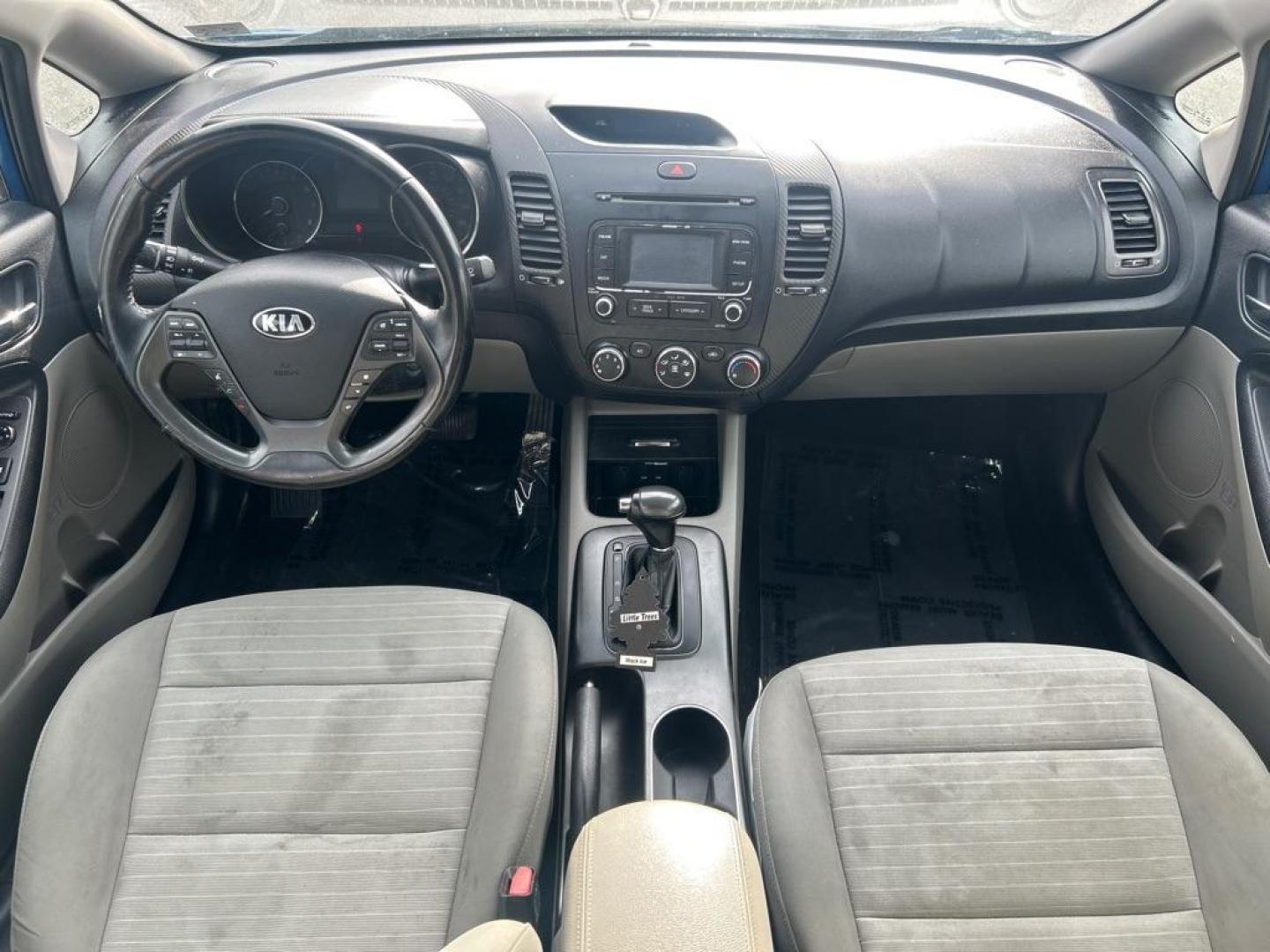 2014 BLUE KIA FORTE EX (KNAFX4A89E5) with an 2.0L engine, Automatic transmission, located at 2514 Williamson Rd NE, Roanoke, VA, 24012, (540) 265-7770, 37.294636, -79.936249 - NO CREDIT CHECK FINANCING WITH ONLY $1900 DOWN PAYMENT!!!! Check out our website www.needausedvehicle.com for our No Credit Check/ In House Financing options!! No Credit Check Available!!! In House Financing Available!!! All Clean Title Vehicles (no Salvaged or flooded vehicles ever on our lot)!- Photo#3