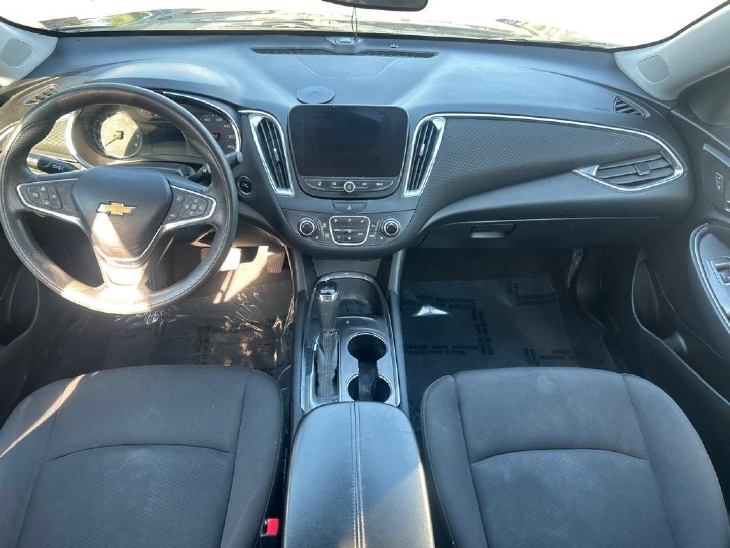 2019 BLACK CHEVROLET MALIBU LT (1G1ZD5ST0KF) with an 1.5L engine, Continuously Variable transmission, located at 2514 Williamson Rd NE, Roanoke, VA, 24012, (540) 265-7770, 37.294636, -79.936249 - NO CREDIT CHECK FINANCING WITH ONLY $3700 DOWN PAYMENT!!!! Check out our website www.needausedvehicle.com for our No Credit Check/ In House Financing options!! No Credit Check Available!!! In House Financing Available!!! All Clean Title Vehicles (no Salvaged or flooded vehicles ever on our lot)! - Photo#5